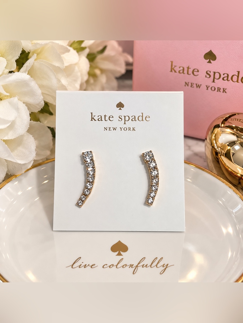 ✨ NWT Kate Spade New York Slender Scallops Crystal Ear Climbers – Clear/Gold